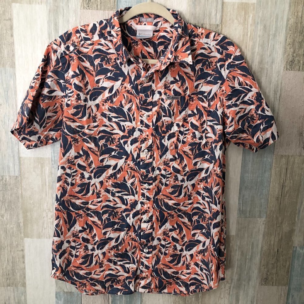 Columbia Rapid Rivers Short Sleeve Shirt Men's size S Blue White Coral NEW